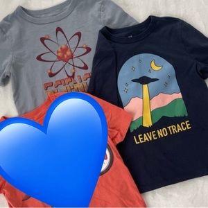 Gap Graphic Tees - Set of 2